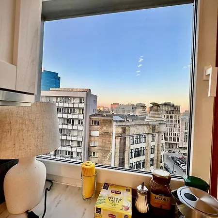Apartment Silver Aircondition Wifi 1gbs 85'tv Netflix *