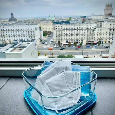 Apartment Silver Aircondition Wifi 1gbs 85'tv Netflix Warsaw