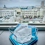 شقة Silver Aircondition Wifi 1gbs 85'tv Netflix وارسو