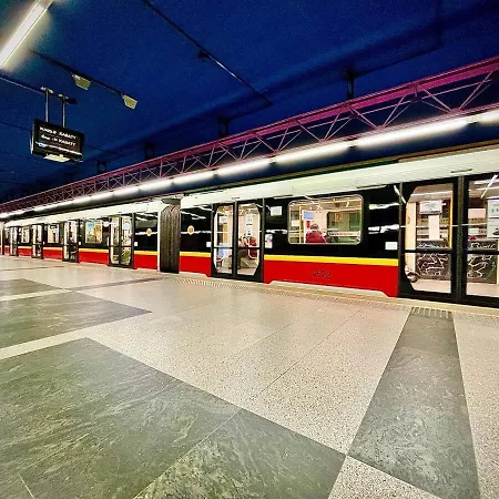 Lejlighed Silver Aircondition Wifi 1gbs 85'tv Netflix Warszawa