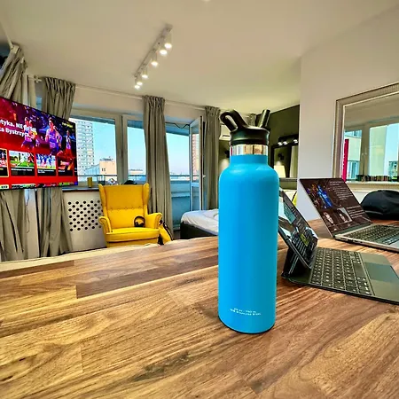 Silver Aircondition Wifi 1gbs 85'tv Netflix Apartamento