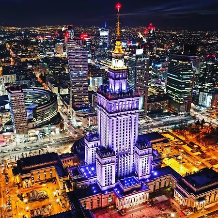 Silver Aircondition Wifi 1gbs 85'tv Netflix *